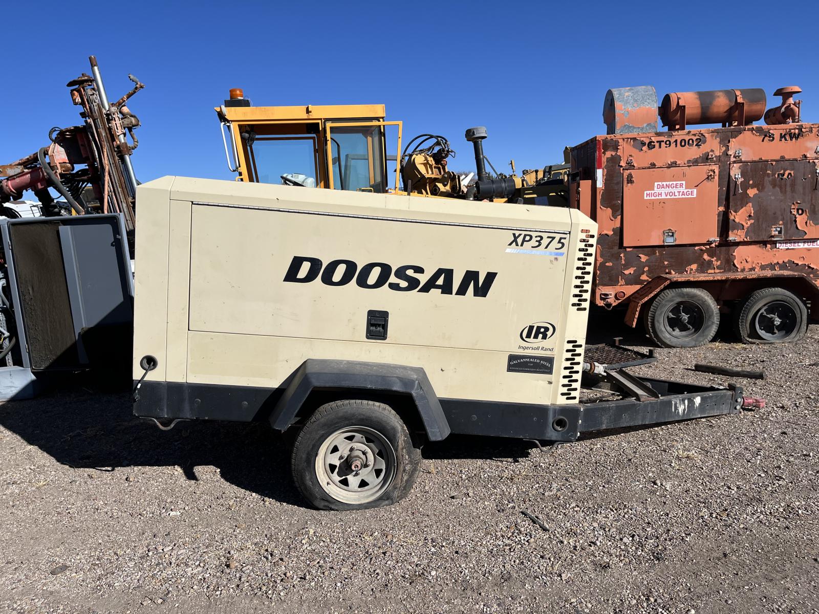 ./imagenes/INVOICE/2019/17268/DOOSAN XP375WCU (12).JPG